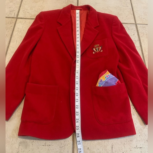 Vintage Pepperino Regular Red Wool/Cashmere Blazer Jacket with Crest, Size 12 - Picture 10 of 10